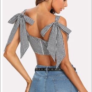 Cropped shoulder tie black & white plaid zip top